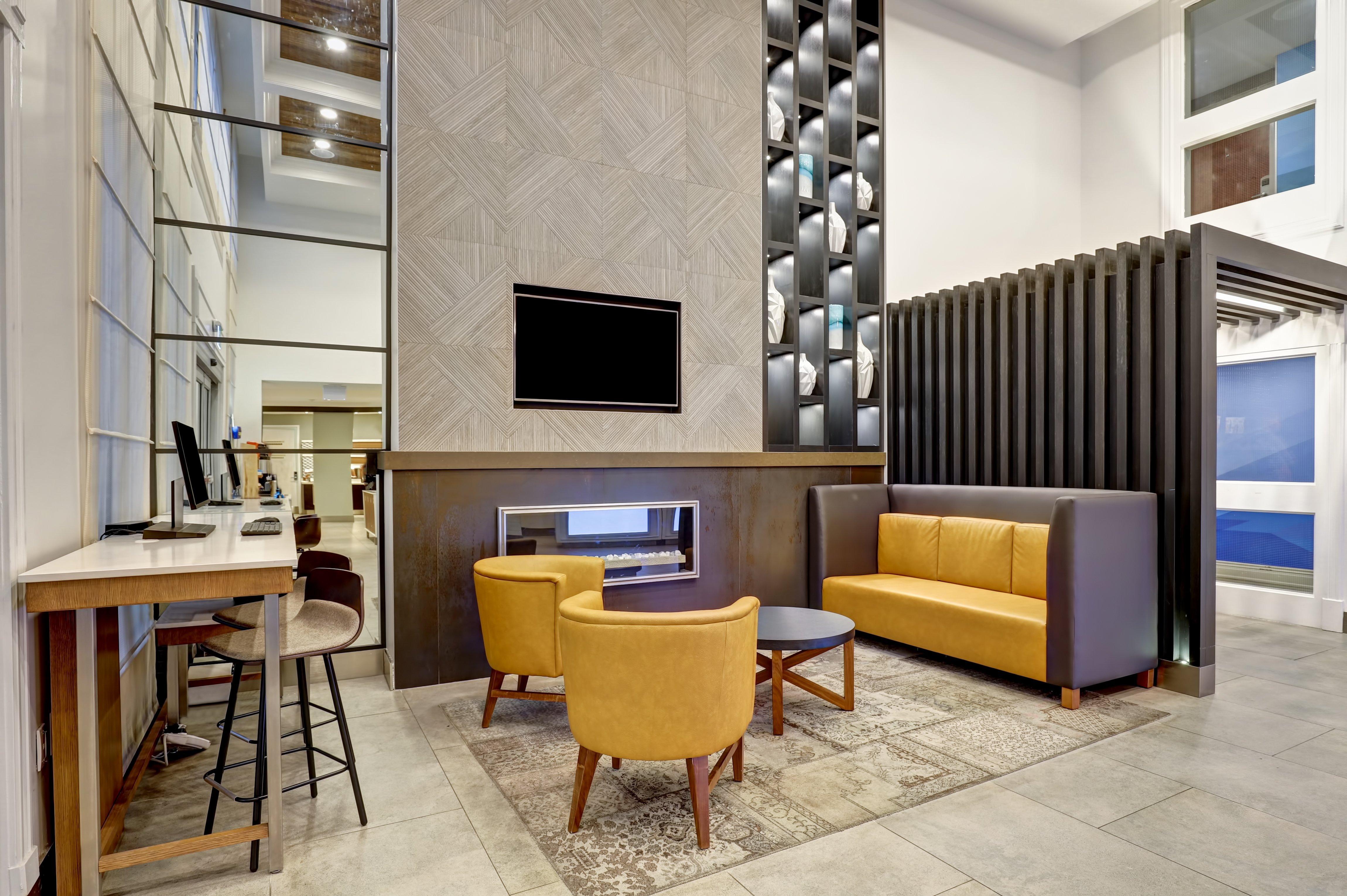 Holiday Inn Express Whitby Oshawa By Ihg Ngoại thất bức ảnh