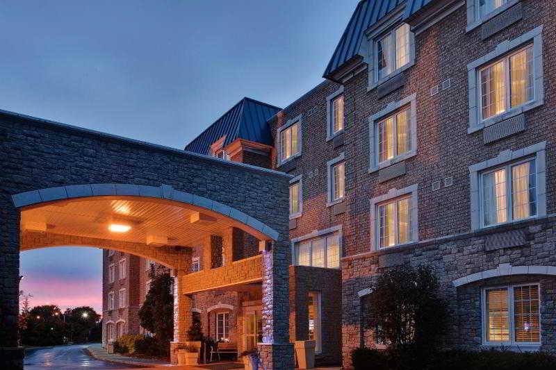 Holiday Inn Express Whitby Oshawa By Ihg Ngoại thất bức ảnh