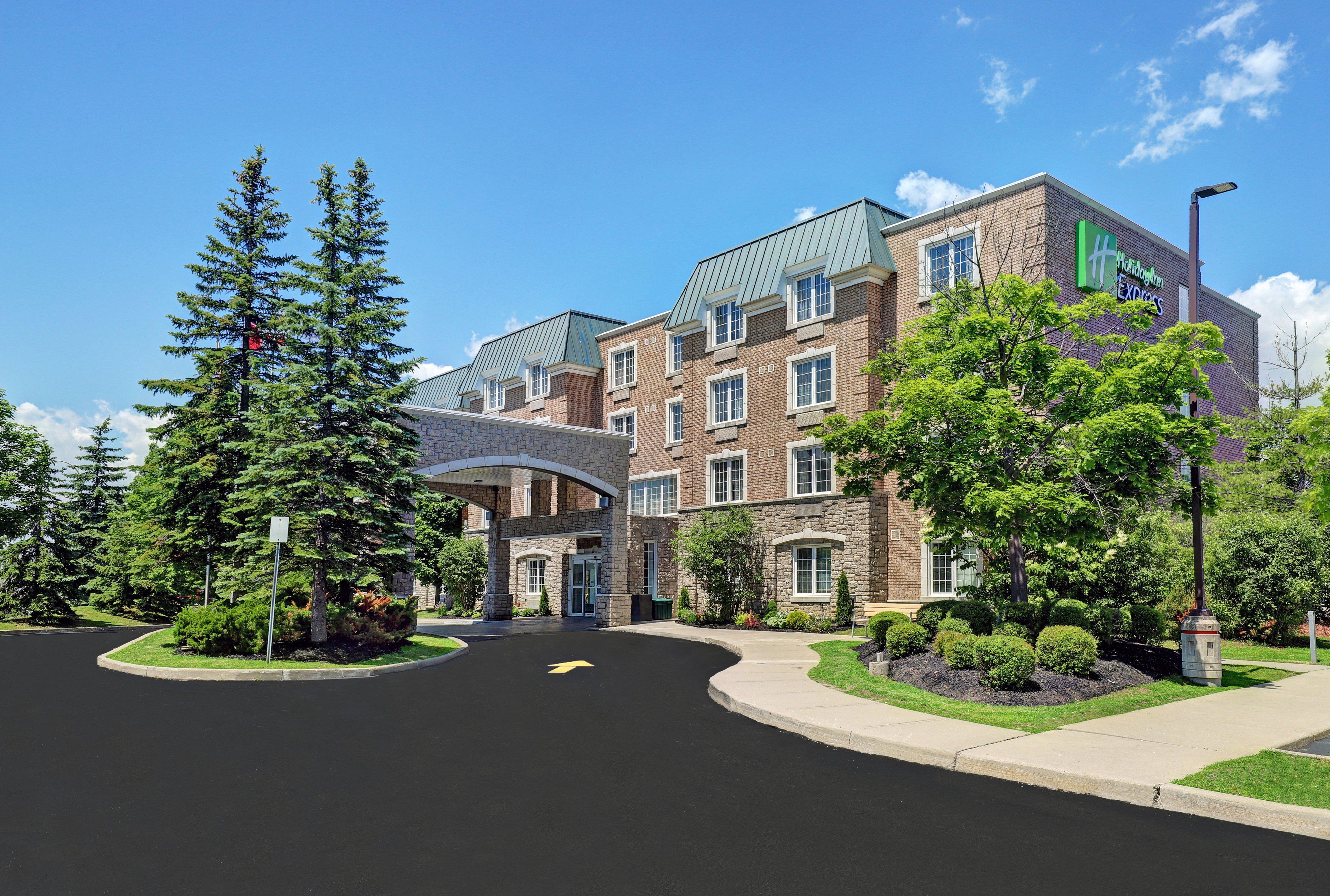 Holiday Inn Express Whitby Oshawa By Ihg Ngoại thất bức ảnh